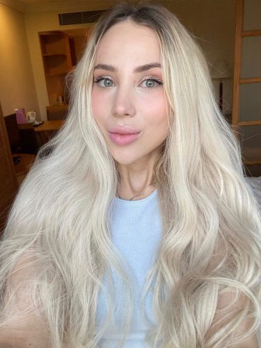 Эскортница Саша