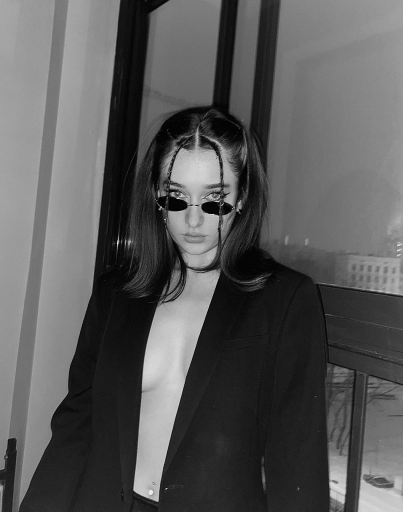 Миниатюрные Эскортницы в Москве