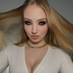 Эскортница Аня в Москве