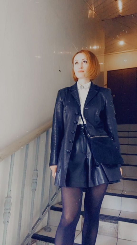 Элитная эскортница Рина в Москве