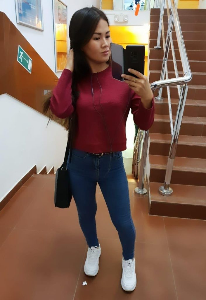 Эскортница Кира в Москве