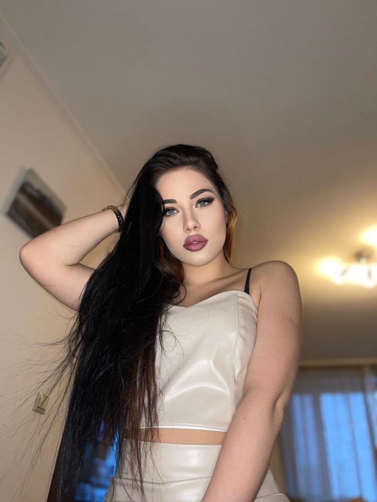 Эскортница Амелия в Москве